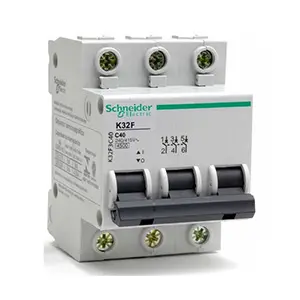 3 X 10A SCHNEIDER