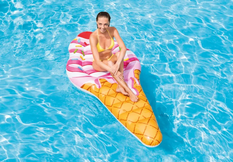 ICE CREAM 224 X 107CM